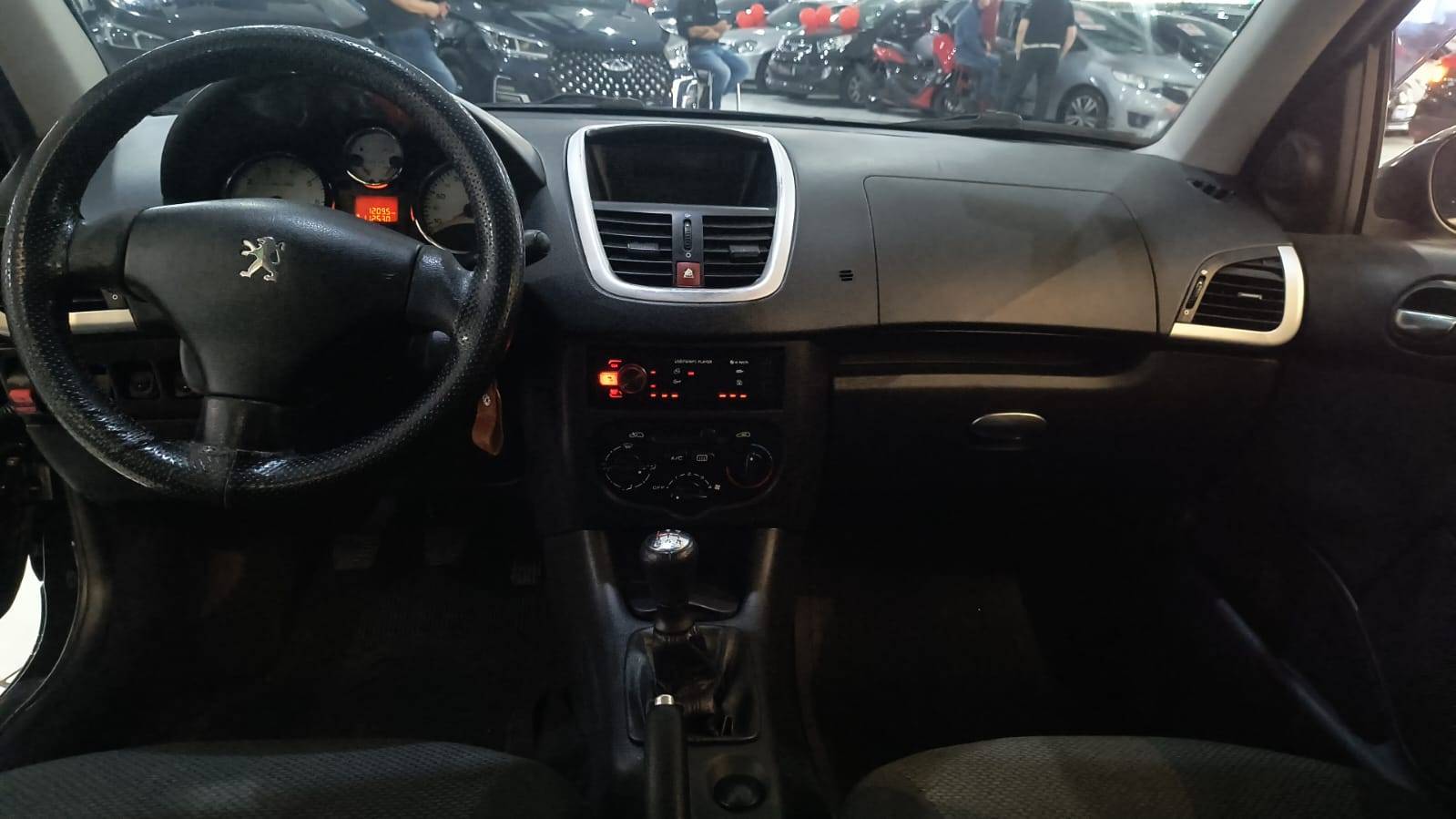 PEUGEOT 207