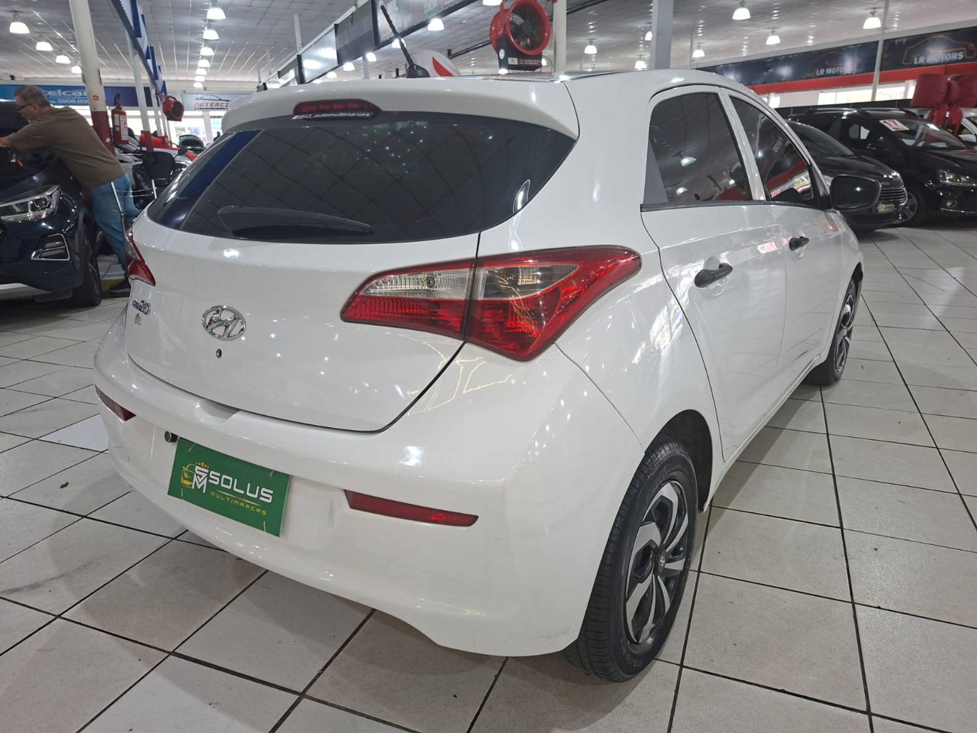 HYUNDAI HB20