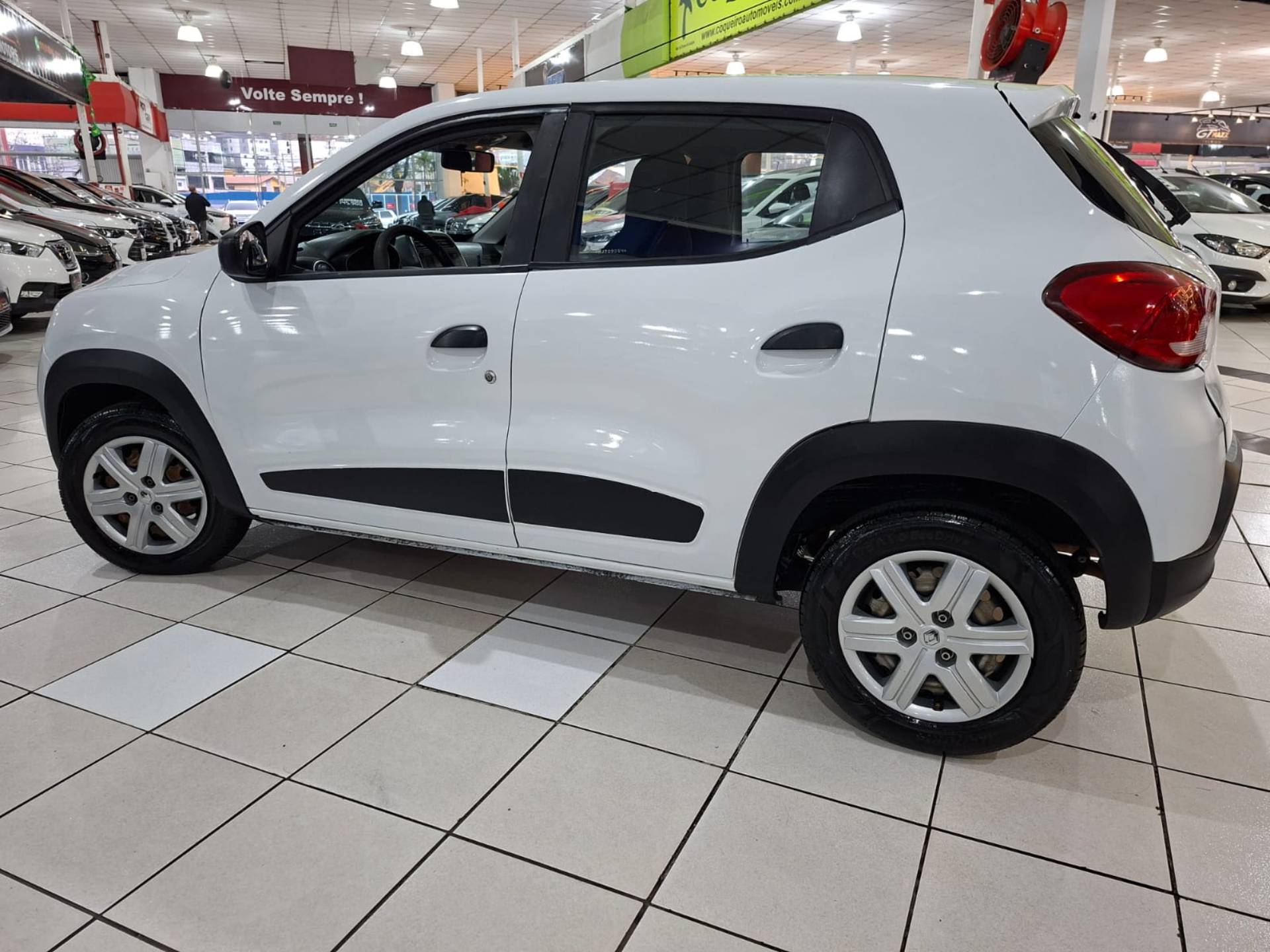 RENAULT KWID