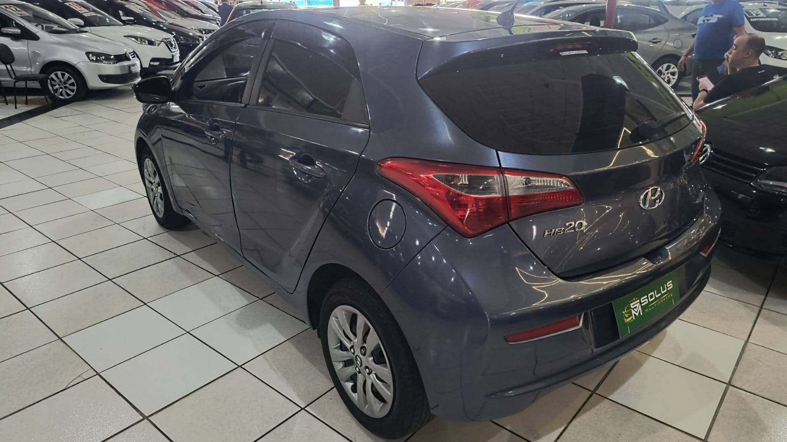 HYUNDAI HB20
