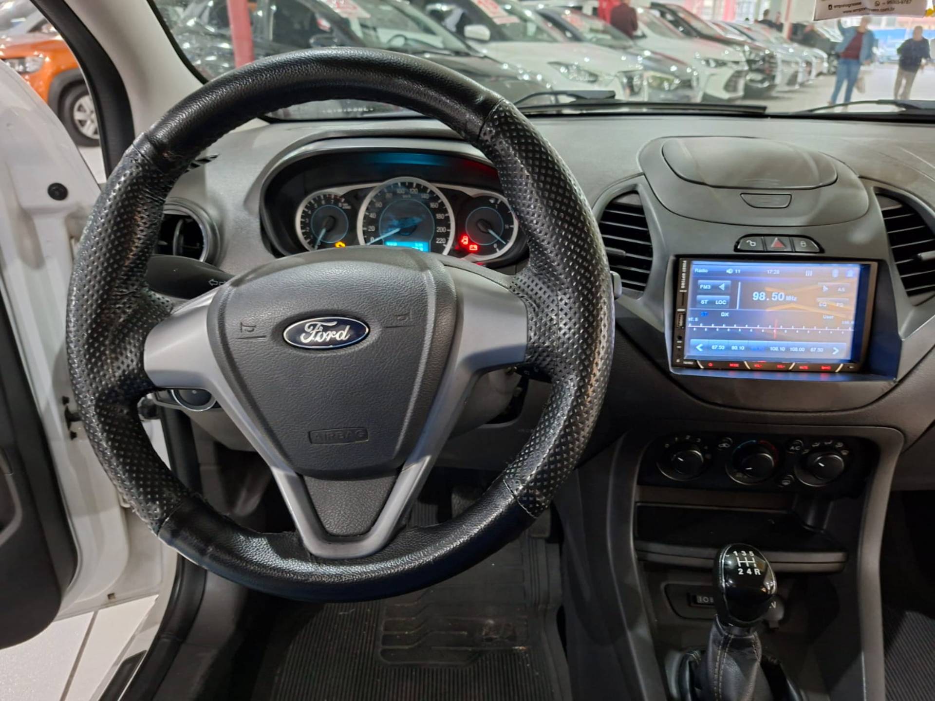 FORD KA