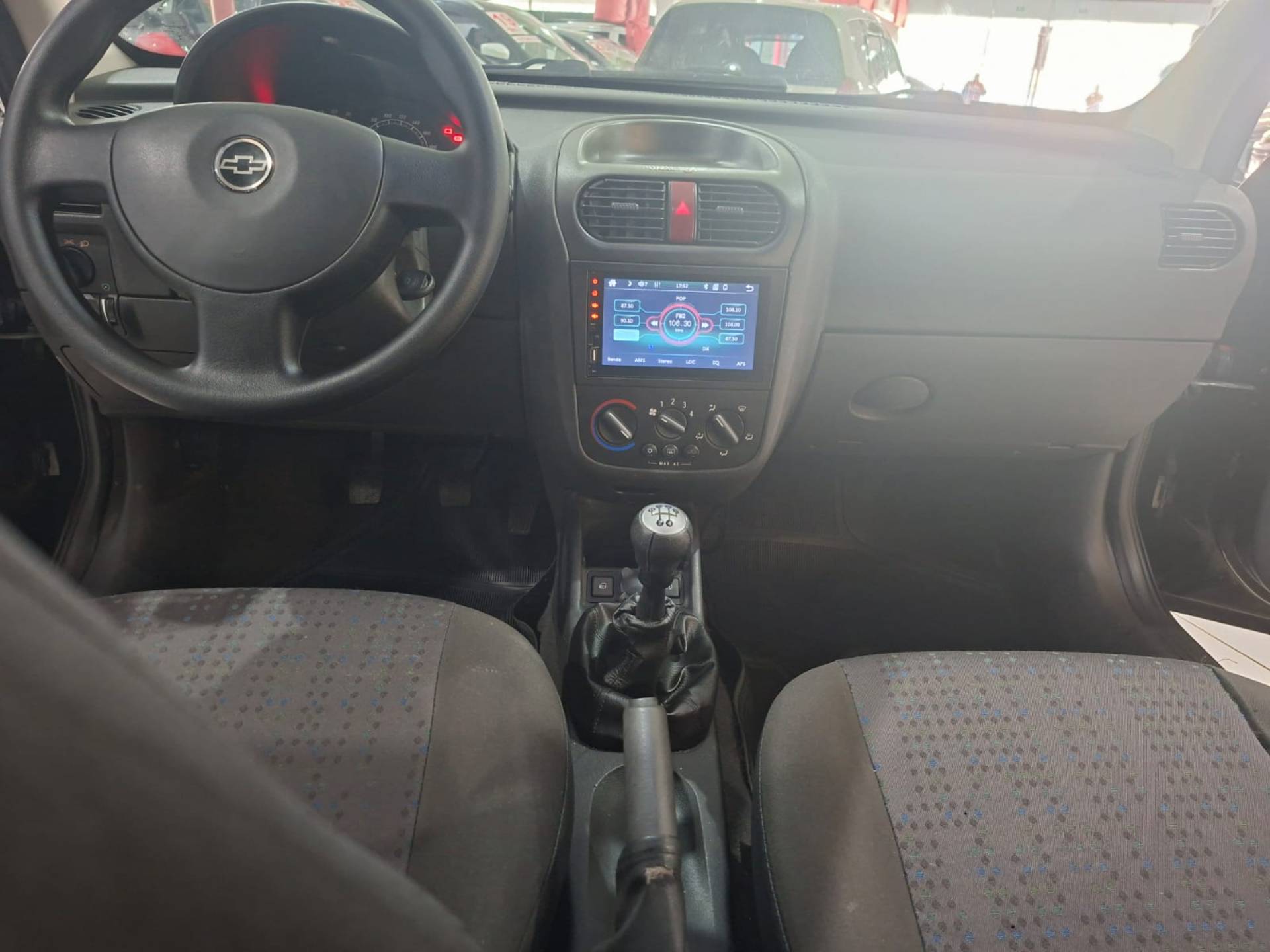 CHEVROLET CORSA