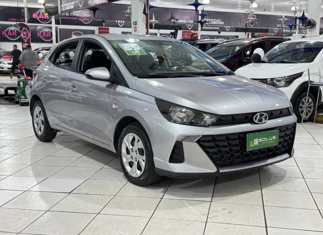 HYUNDAI HB20