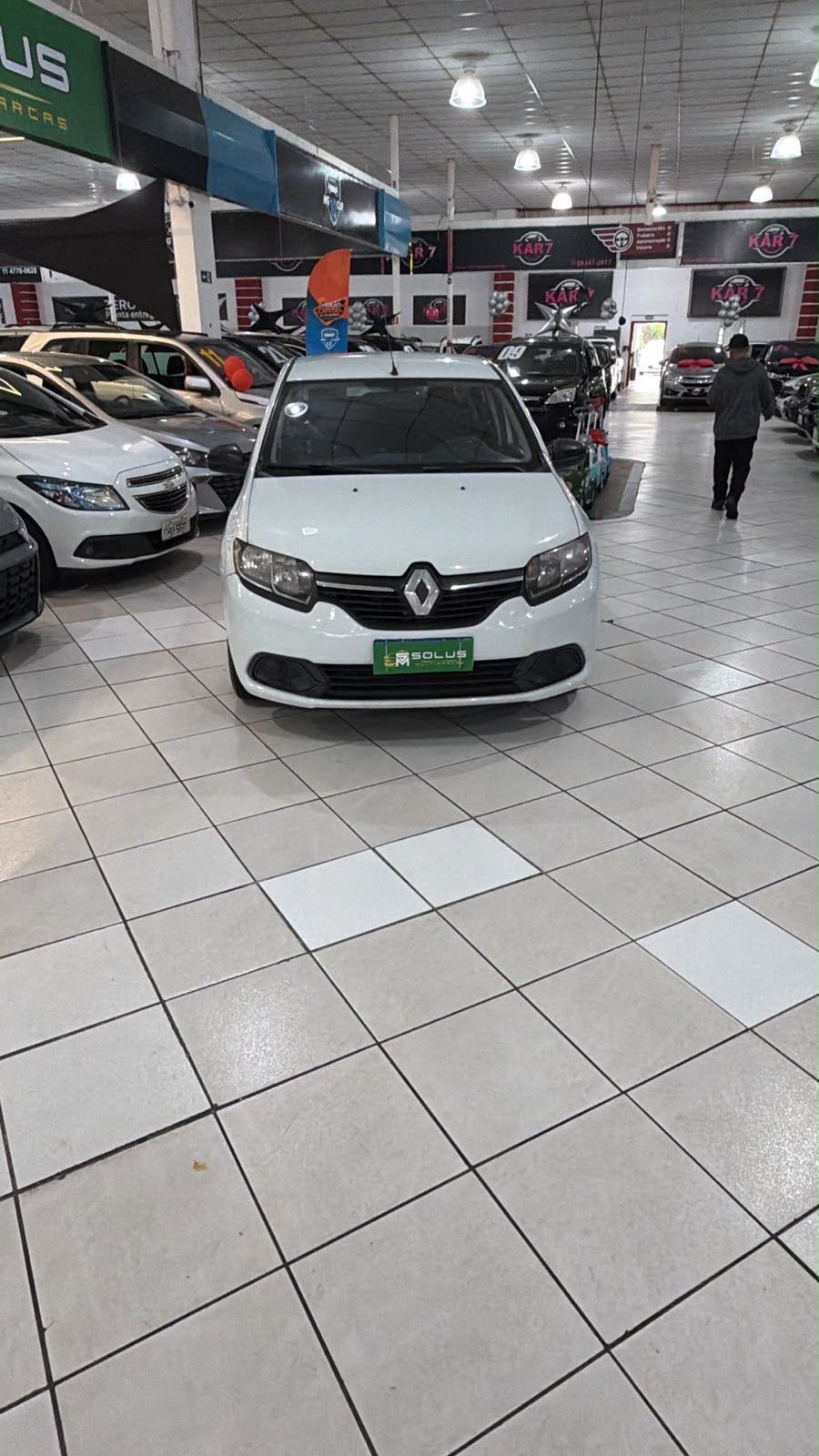 RENAULT LOGAN