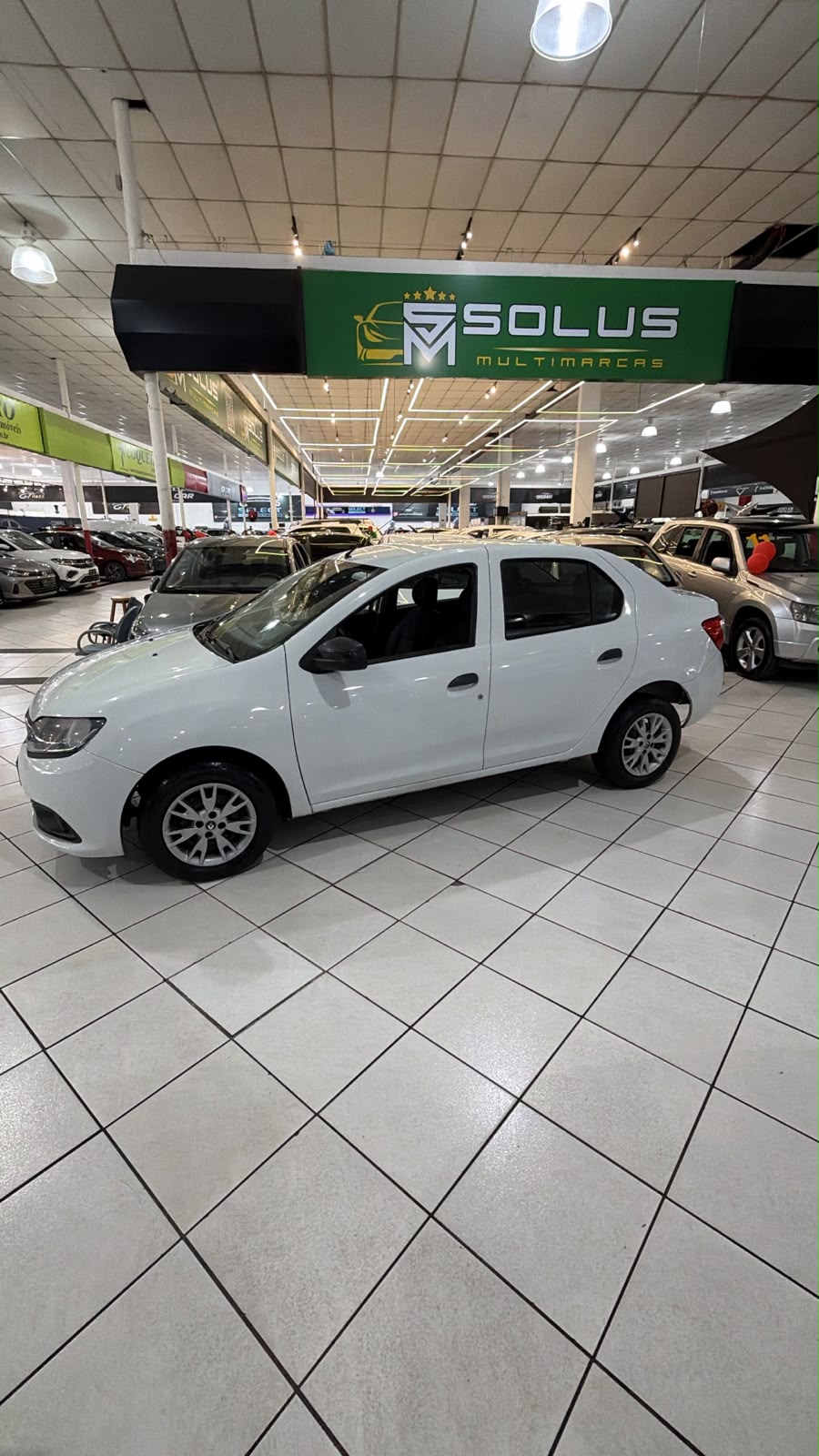 RENAULT LOGAN