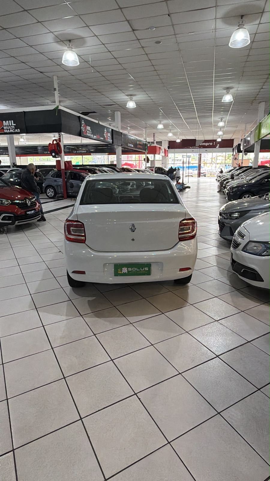 RENAULT LOGAN