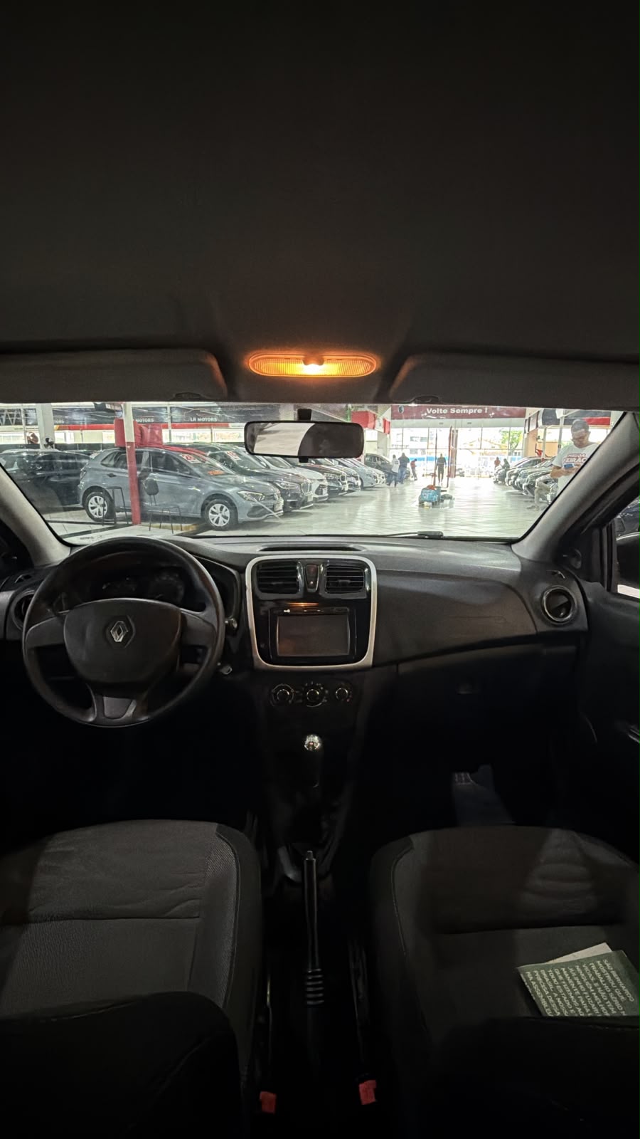 RENAULT LOGAN