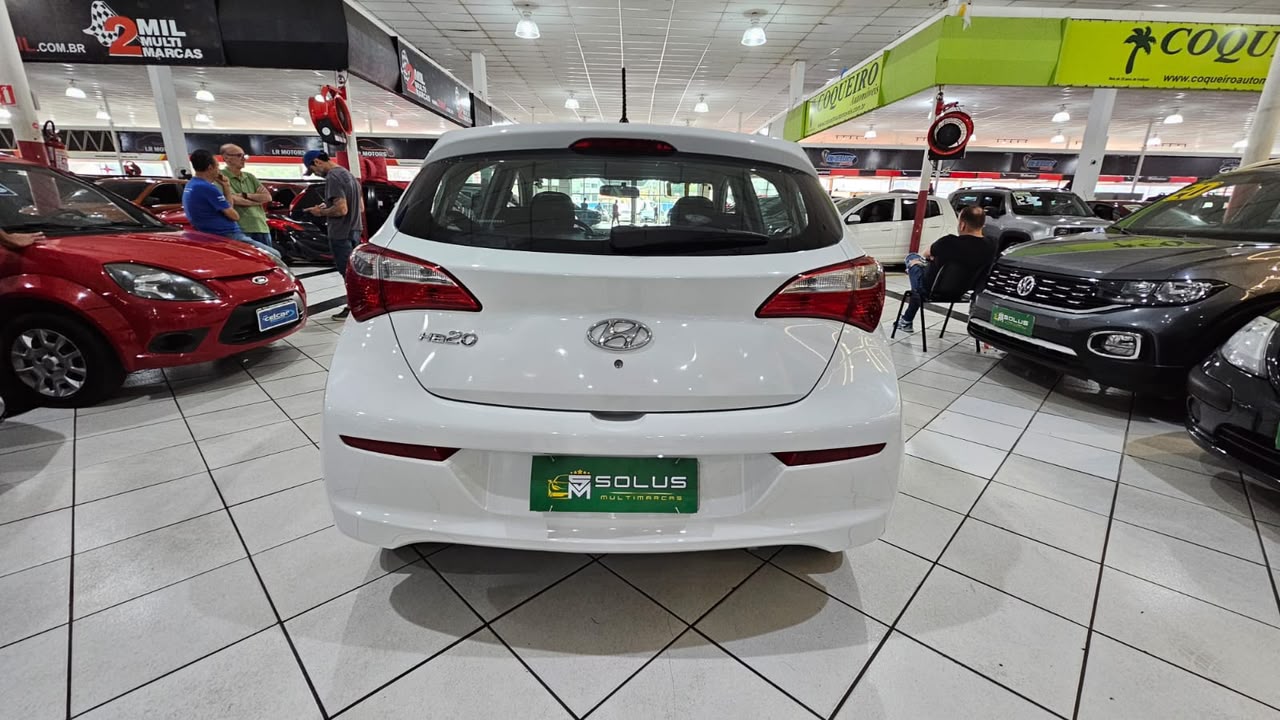 HYUNDAI HB20