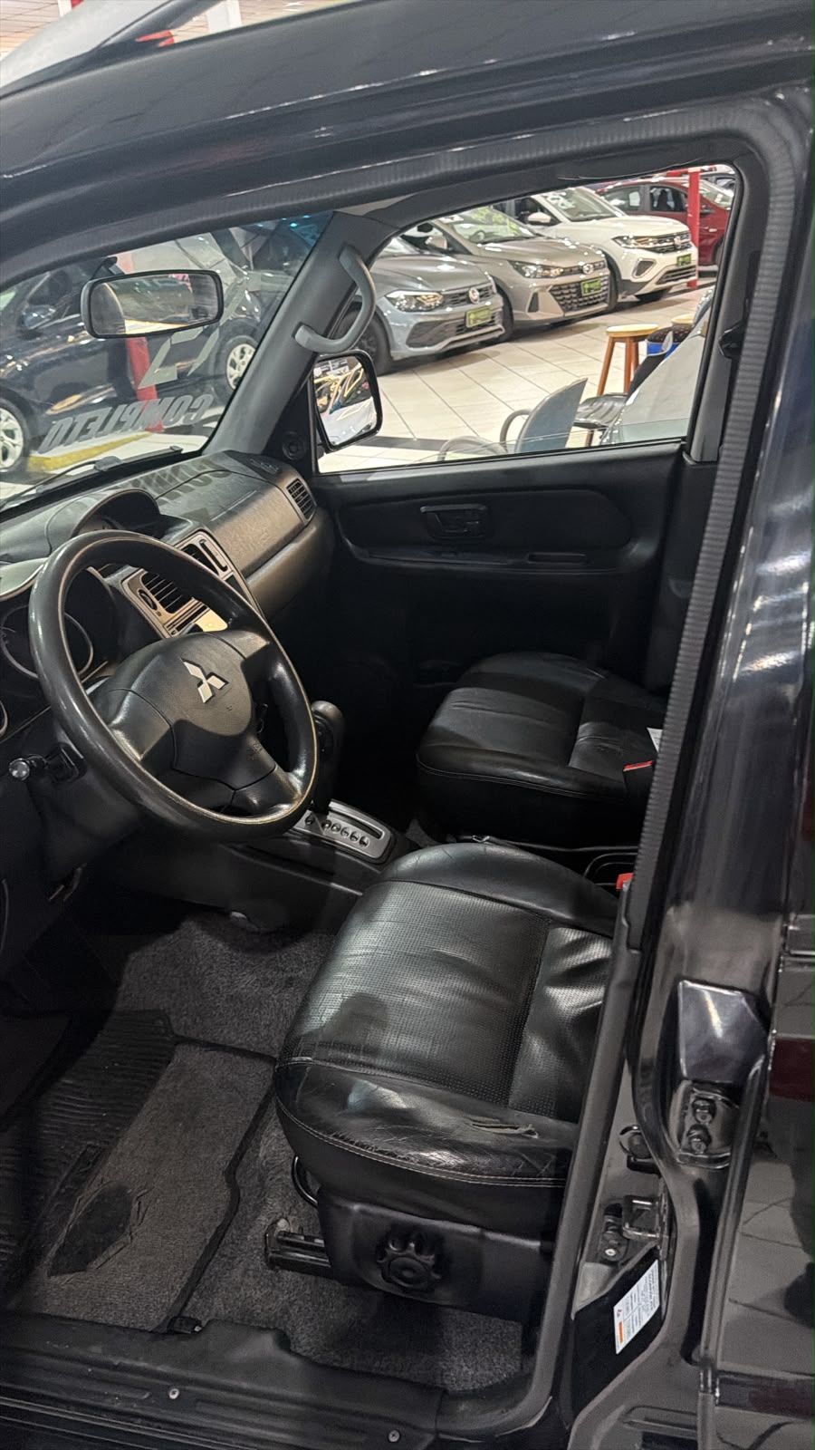 MITSUBISHI PAJERO TR4