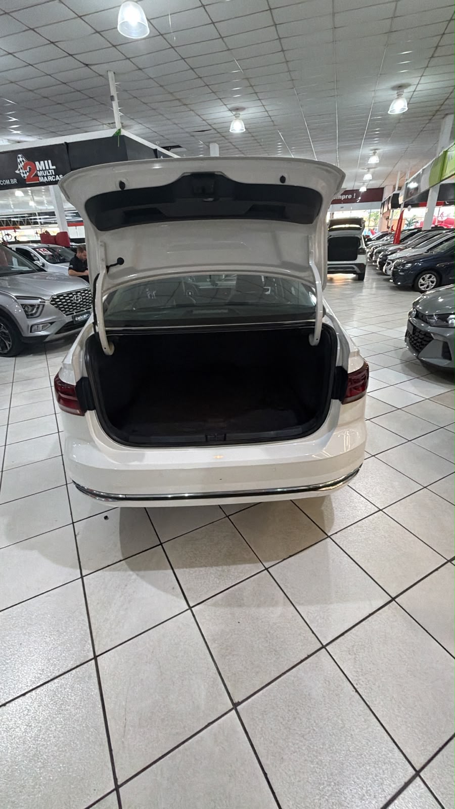 VOLKSWAGEN VIRTUS