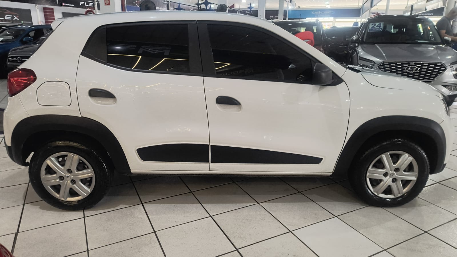 RENAULT KWID