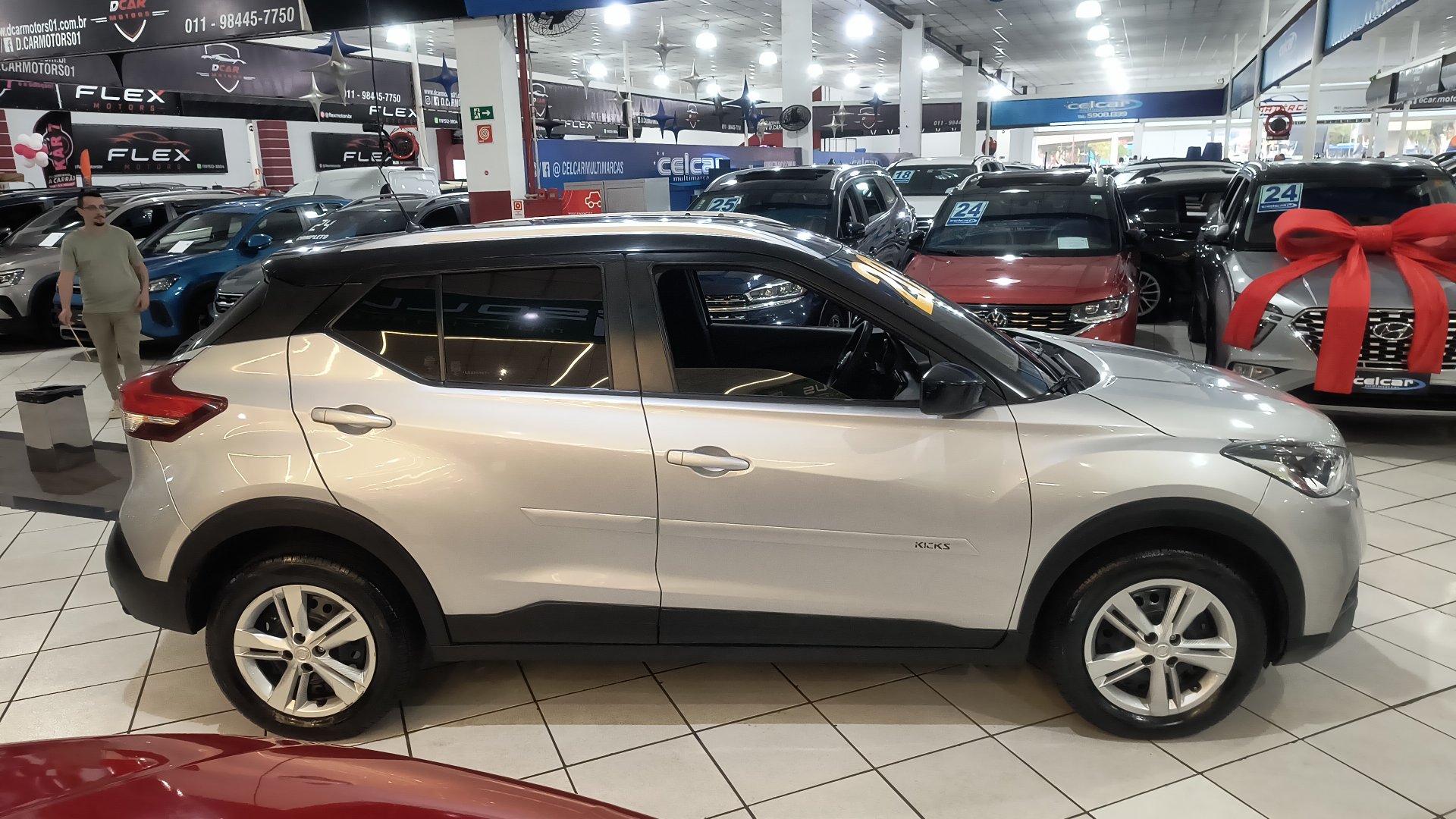 NISSAN KICKS
