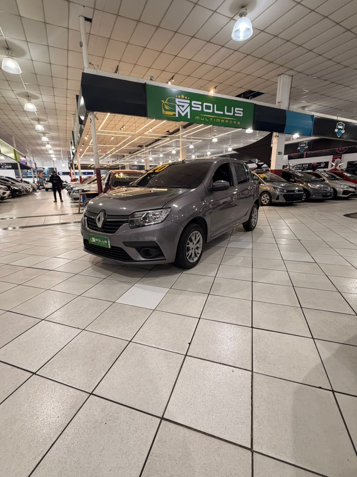 RENAULT SANDERO