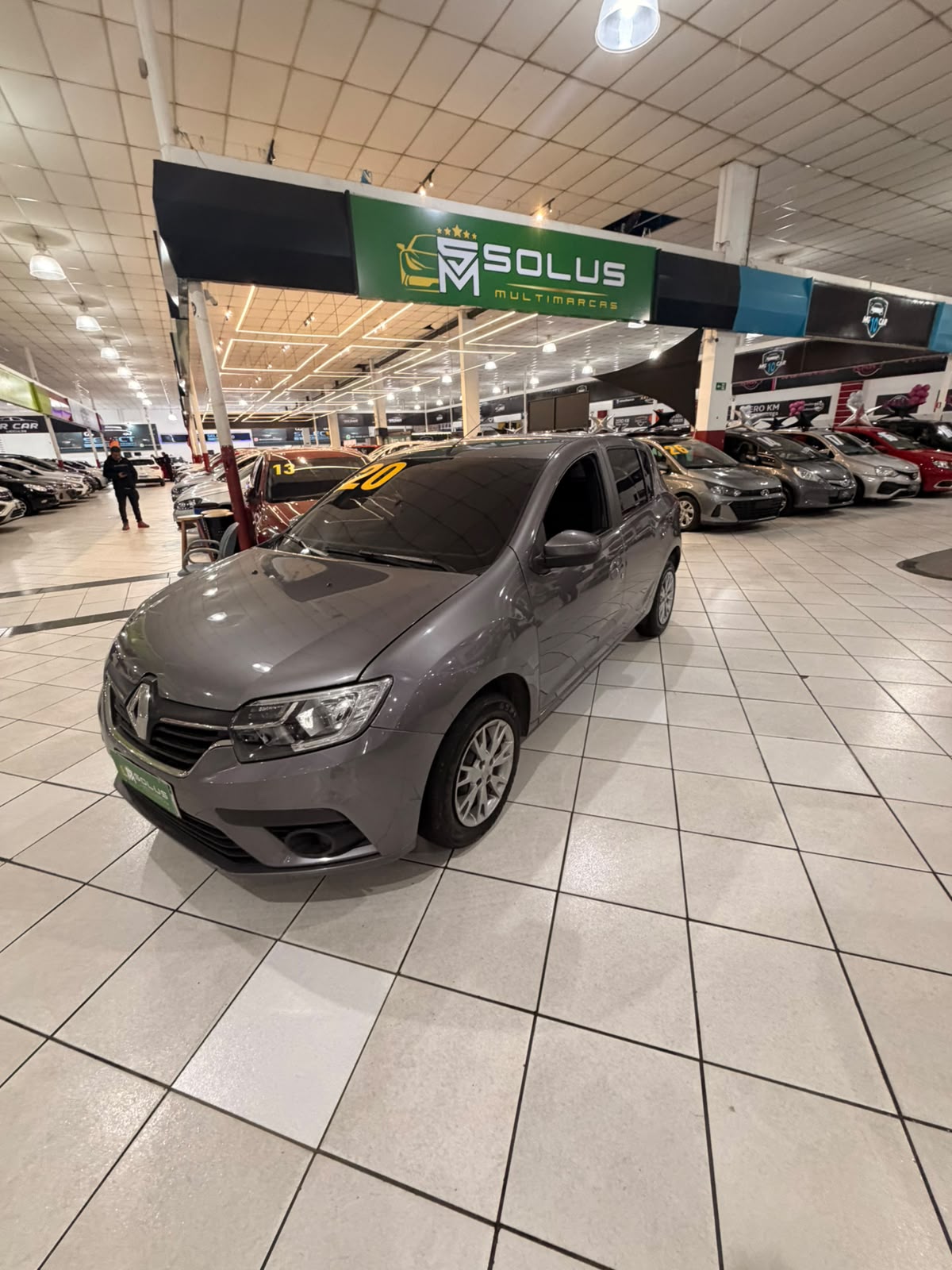 RENAULT SANDERO