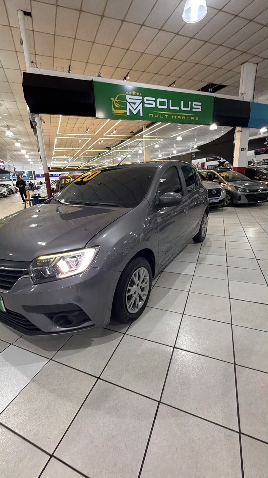 RENAULT SANDERO