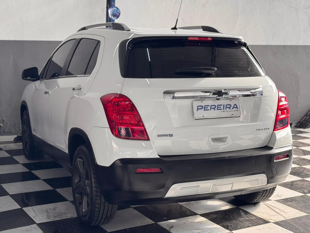 CHEVROLET TRACKER