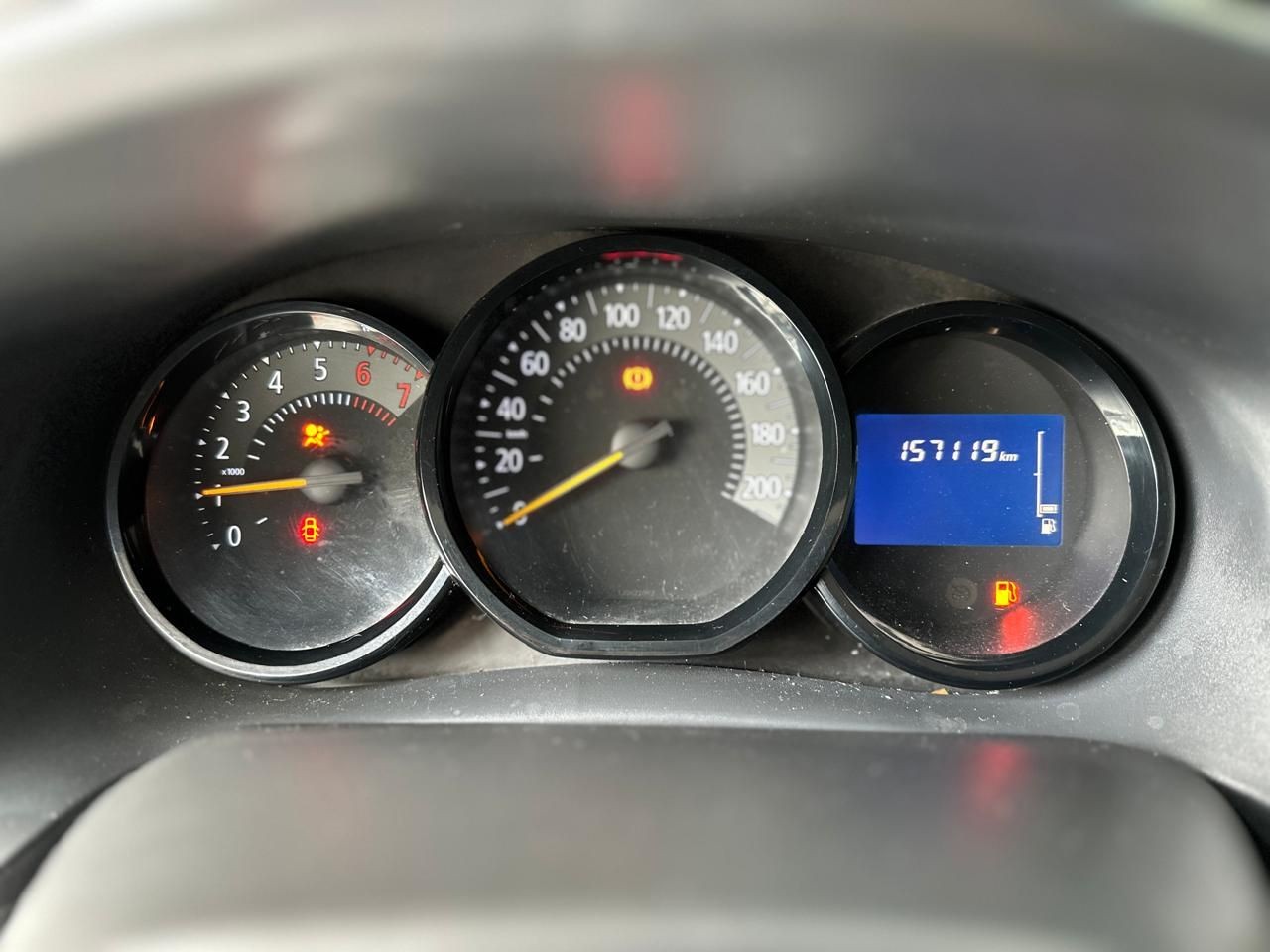 RENAULT SANDERO