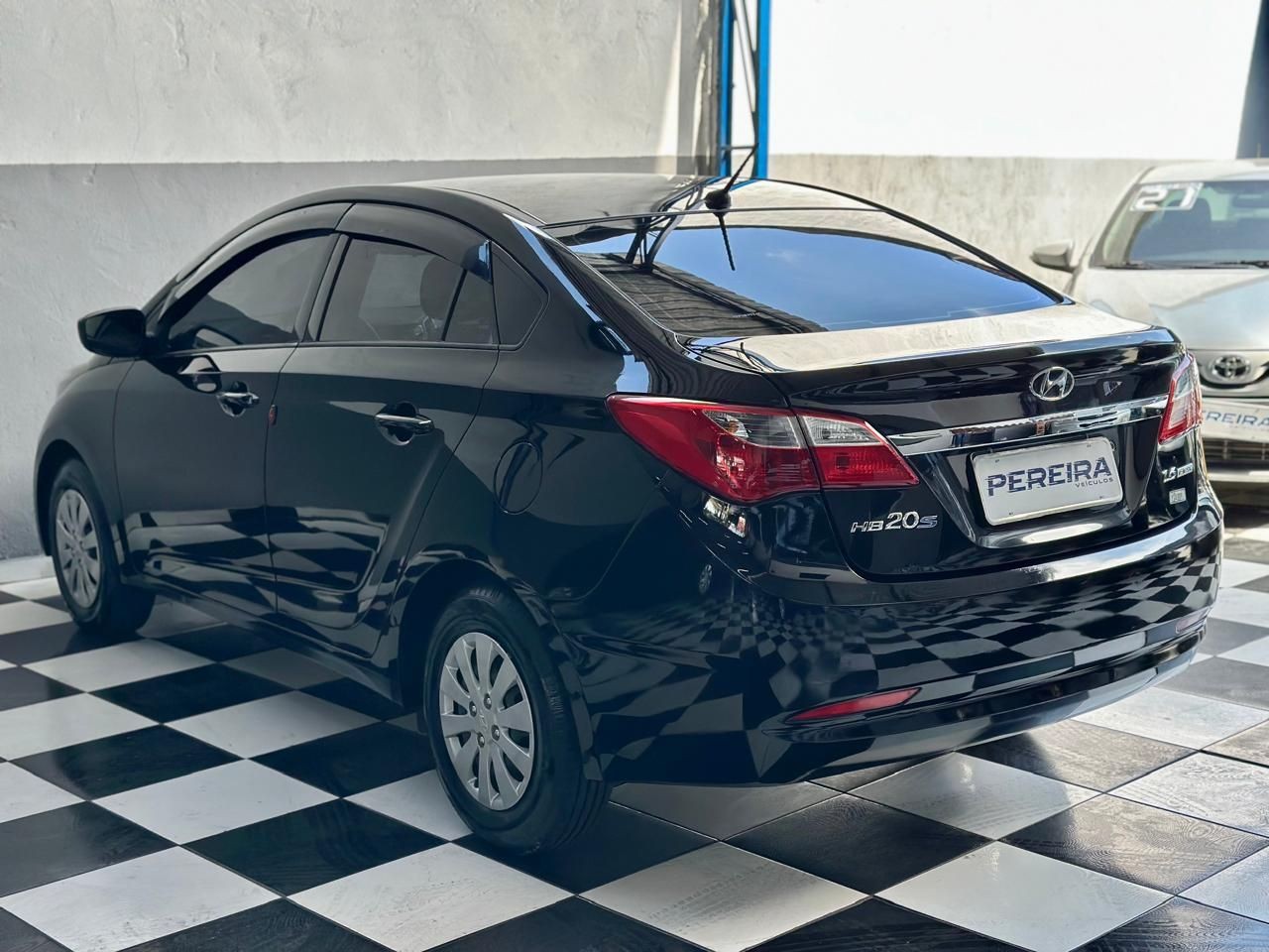HYUNDAI HB20S