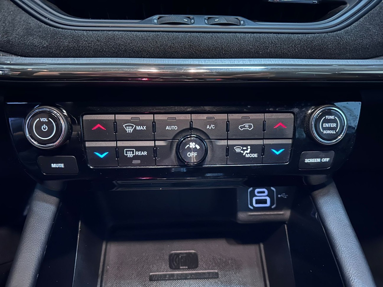 JEEP COMMANDER