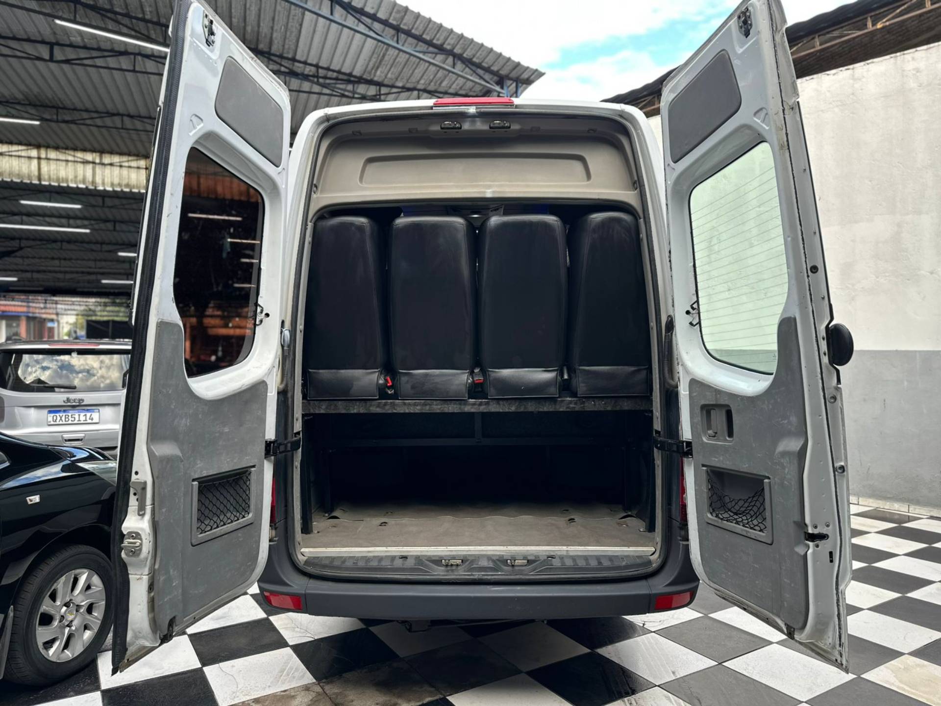 MERCEDES-BENZ SPRINTER