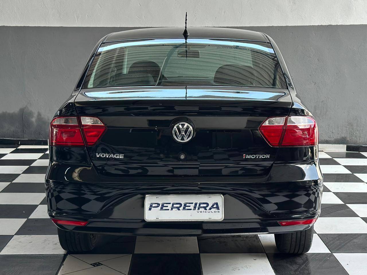 VOLKSWAGEN VOYAGE
