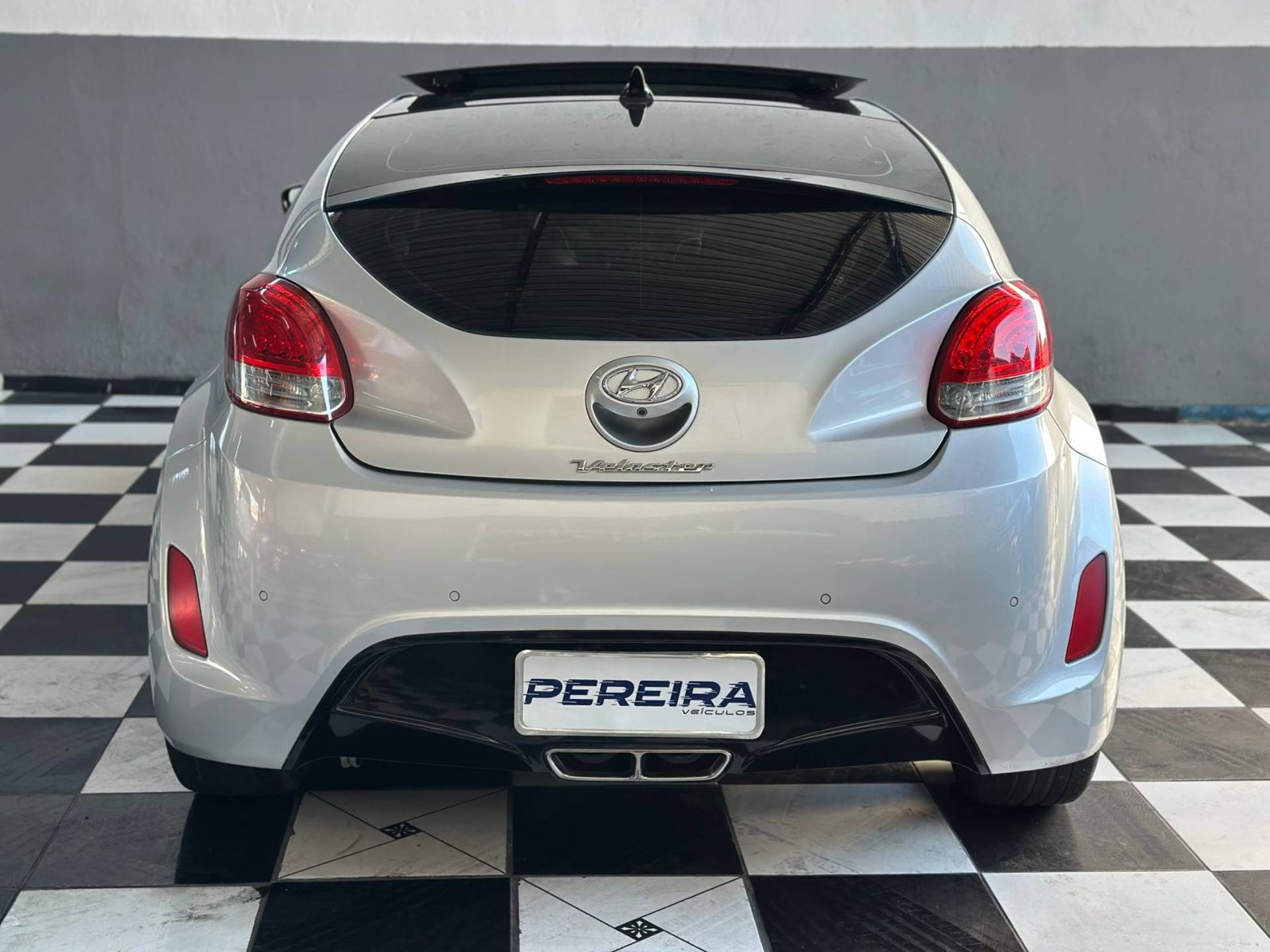 HYUNDAI VELOSTER