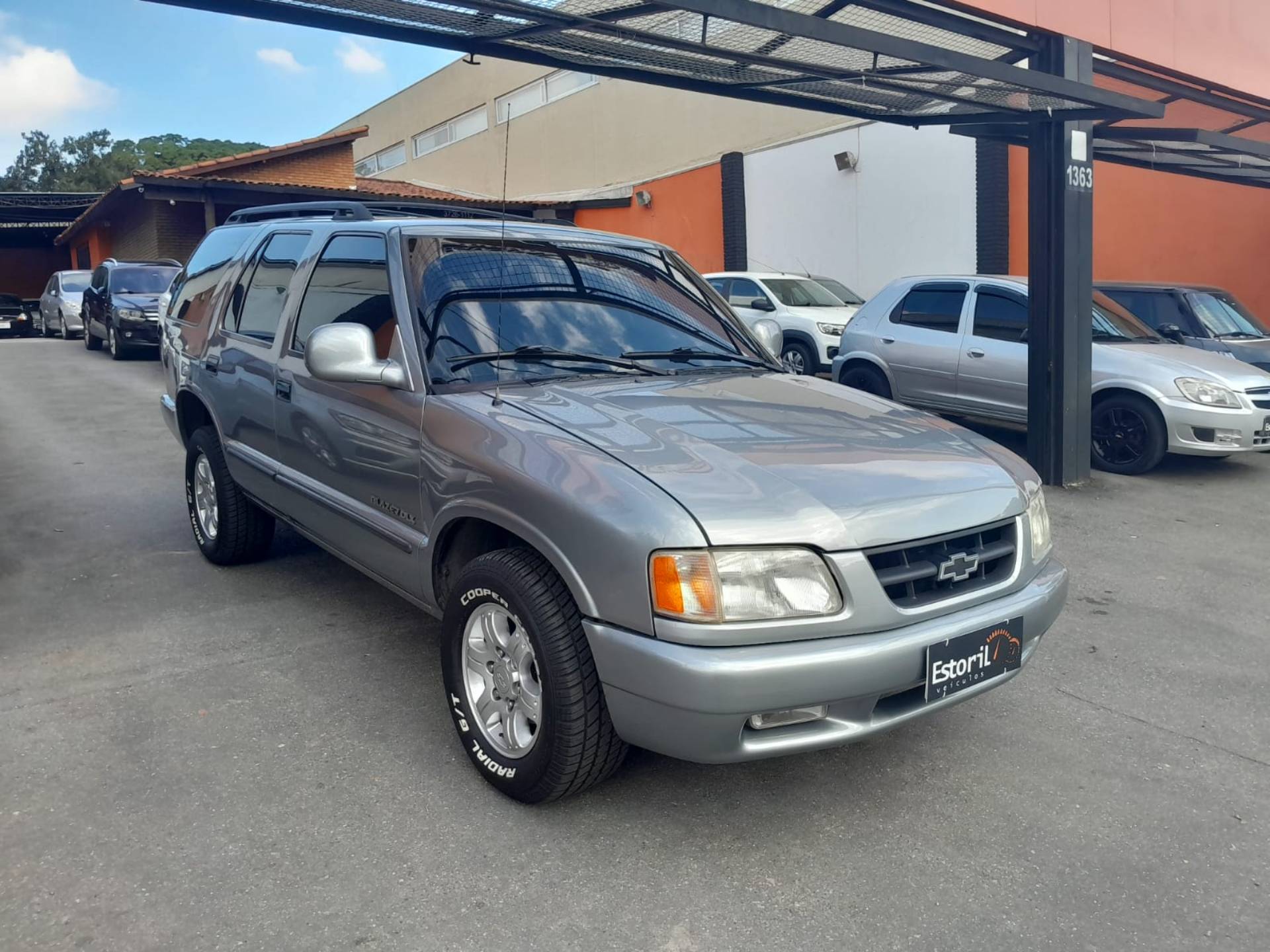 CHEVROLET BLAZER