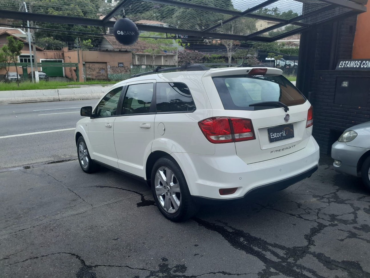 FIAT FREEMONT 2.4 PRECISION 16V