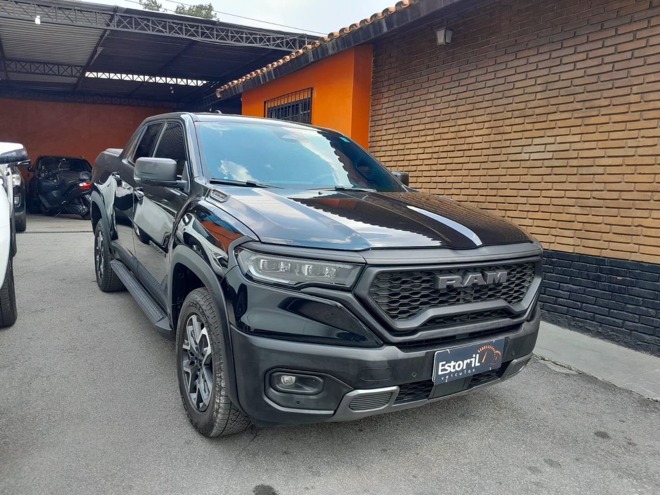 RAM RAMPAGE 2.0 TURBO REBEL 4X4