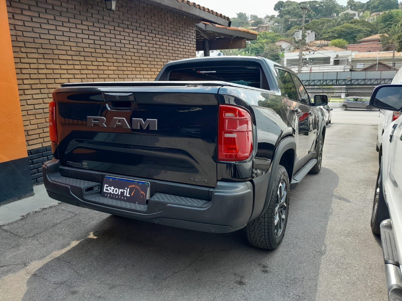 RAM RAMPAGE 2.0 TURBO REBEL 4X4