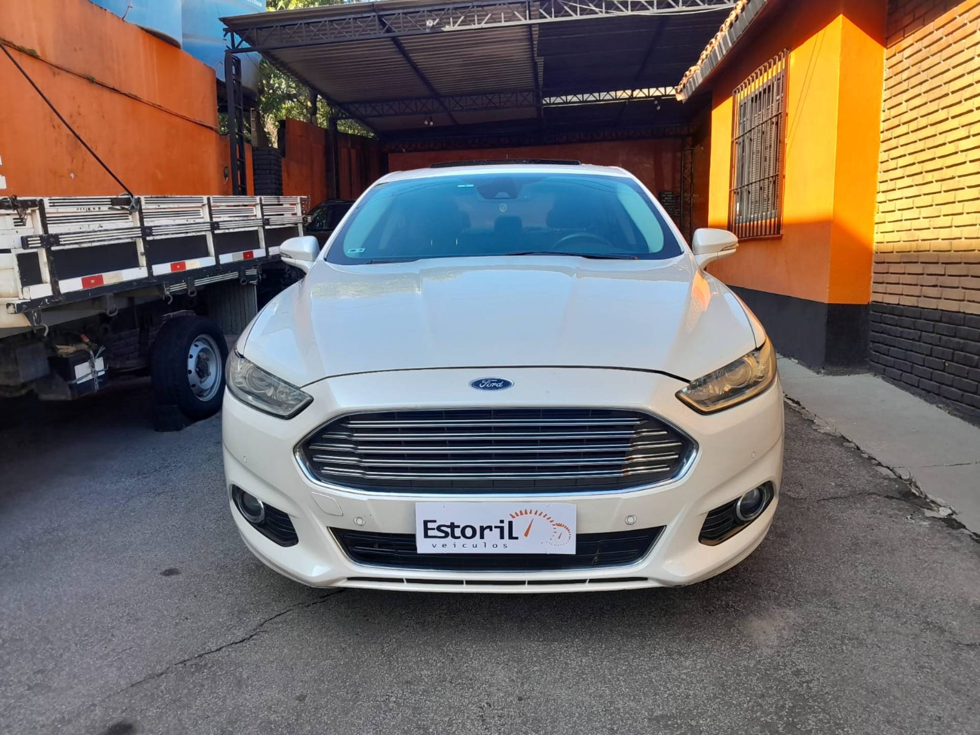 FORD FUSION