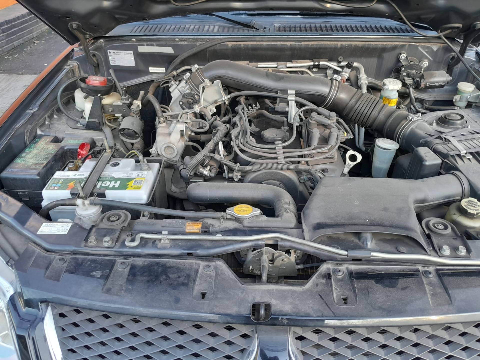 MITSUBISHI PAJERO TR4