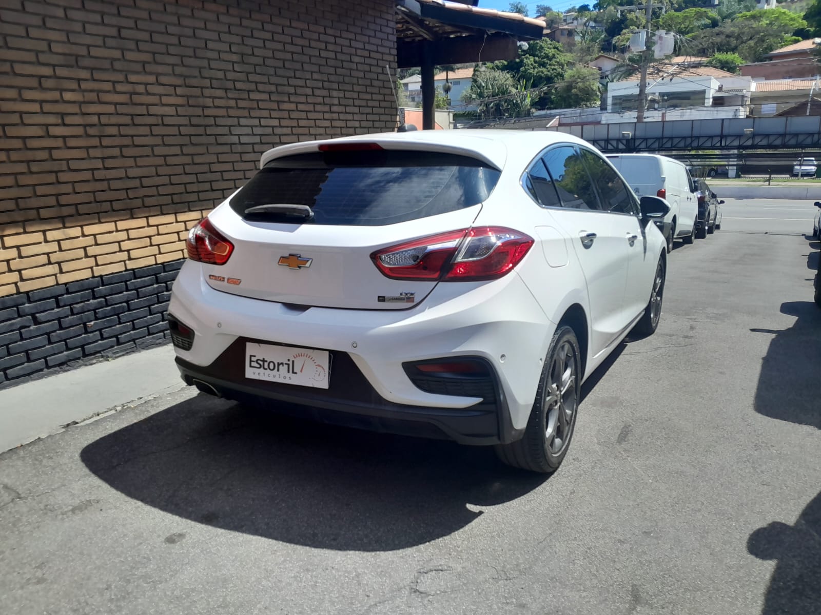 CHEVROLET CRUZE