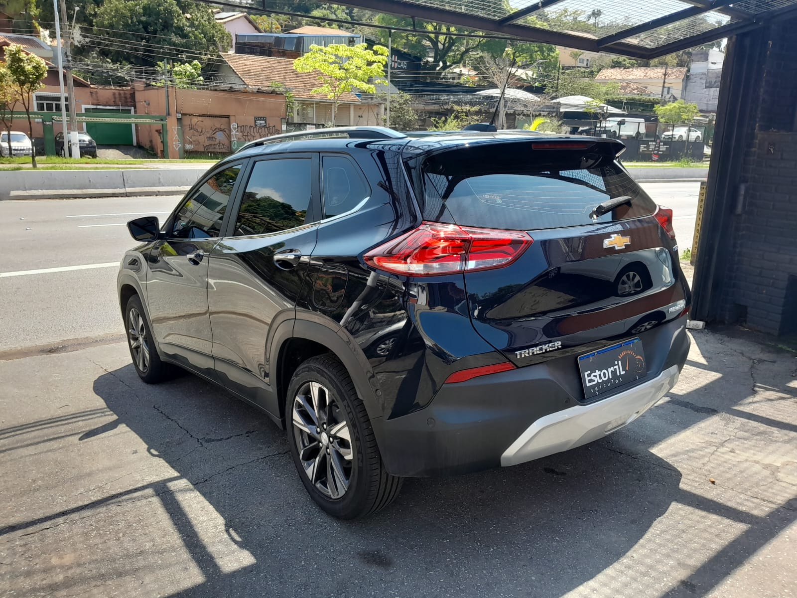 CHEVROLET TRACKER