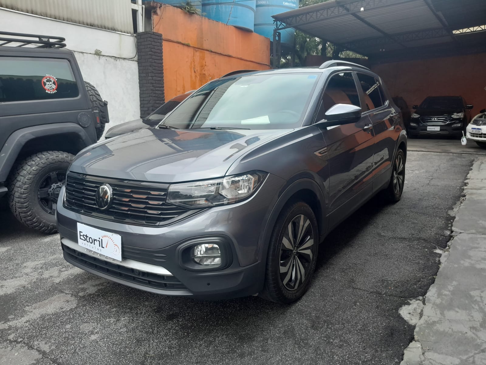 VOLKSWAGEN T-CROSS