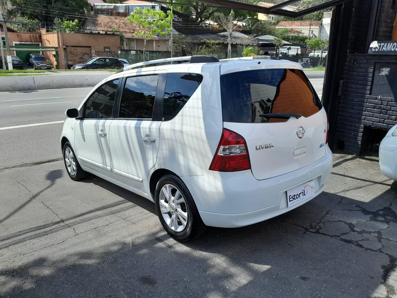 NISSAN LIVINA