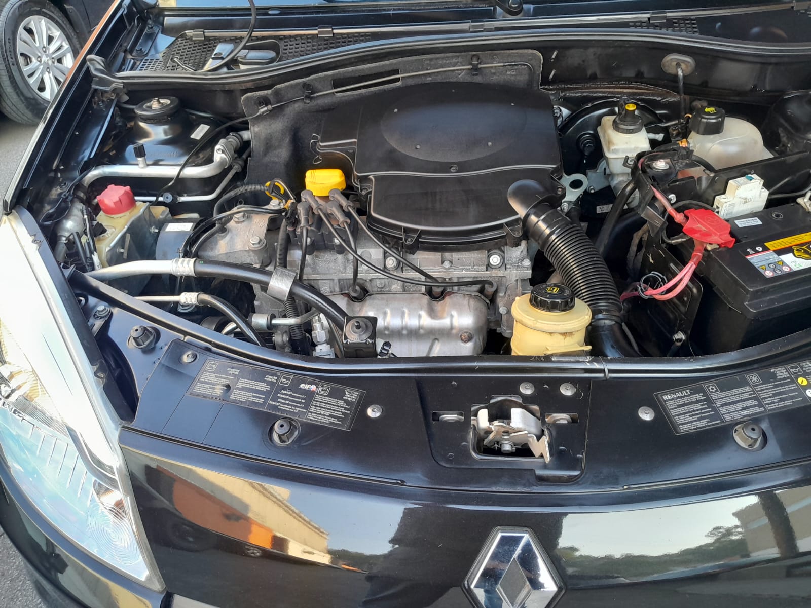 RENAULT SANDERO