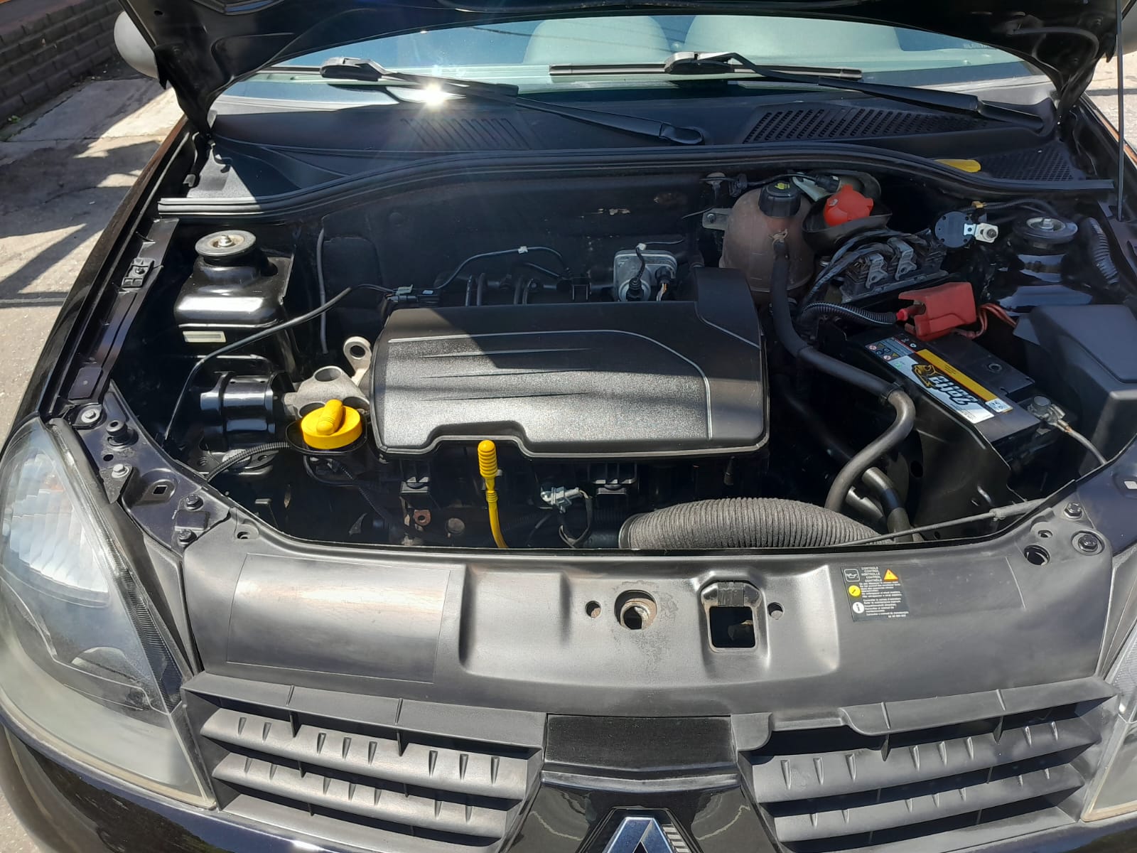 RENAULT CLIO