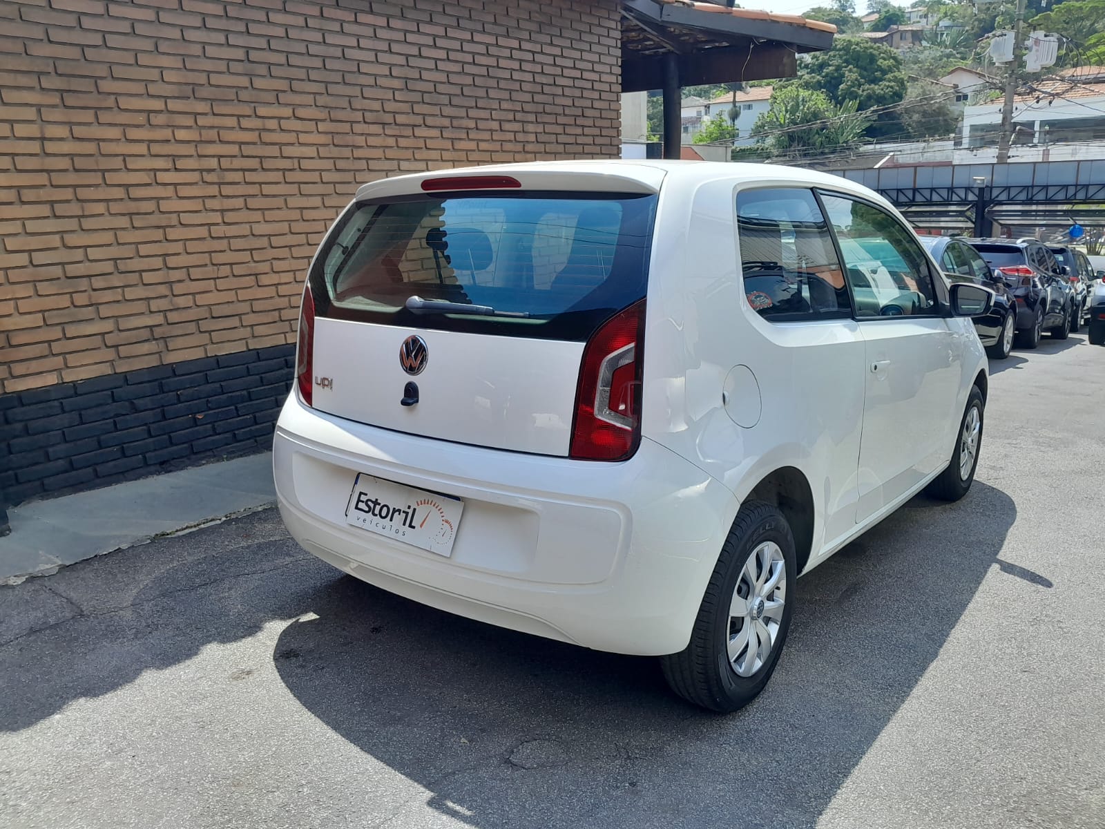 VOLKSWAGEN UP