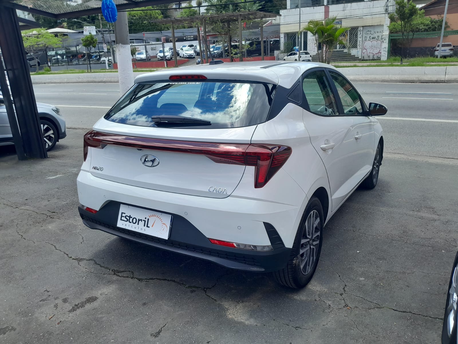 HYUNDAI HB20