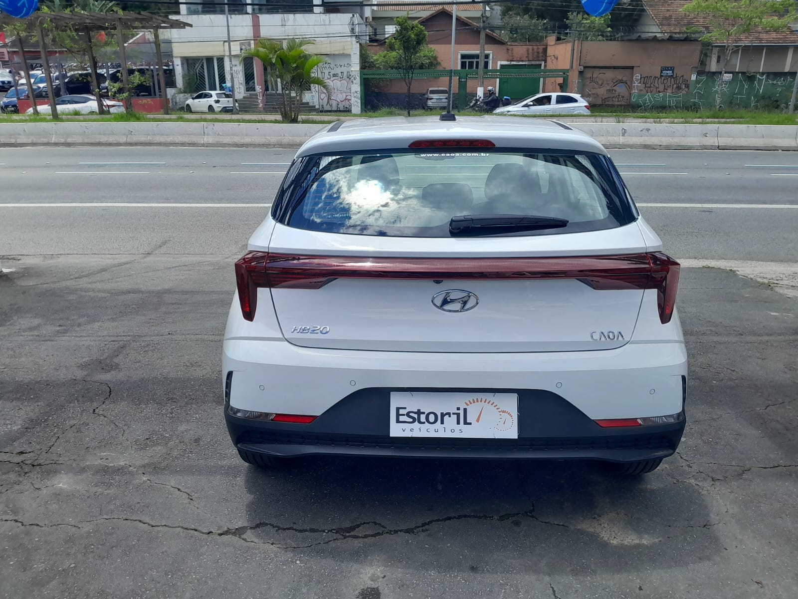 HYUNDAI HB20