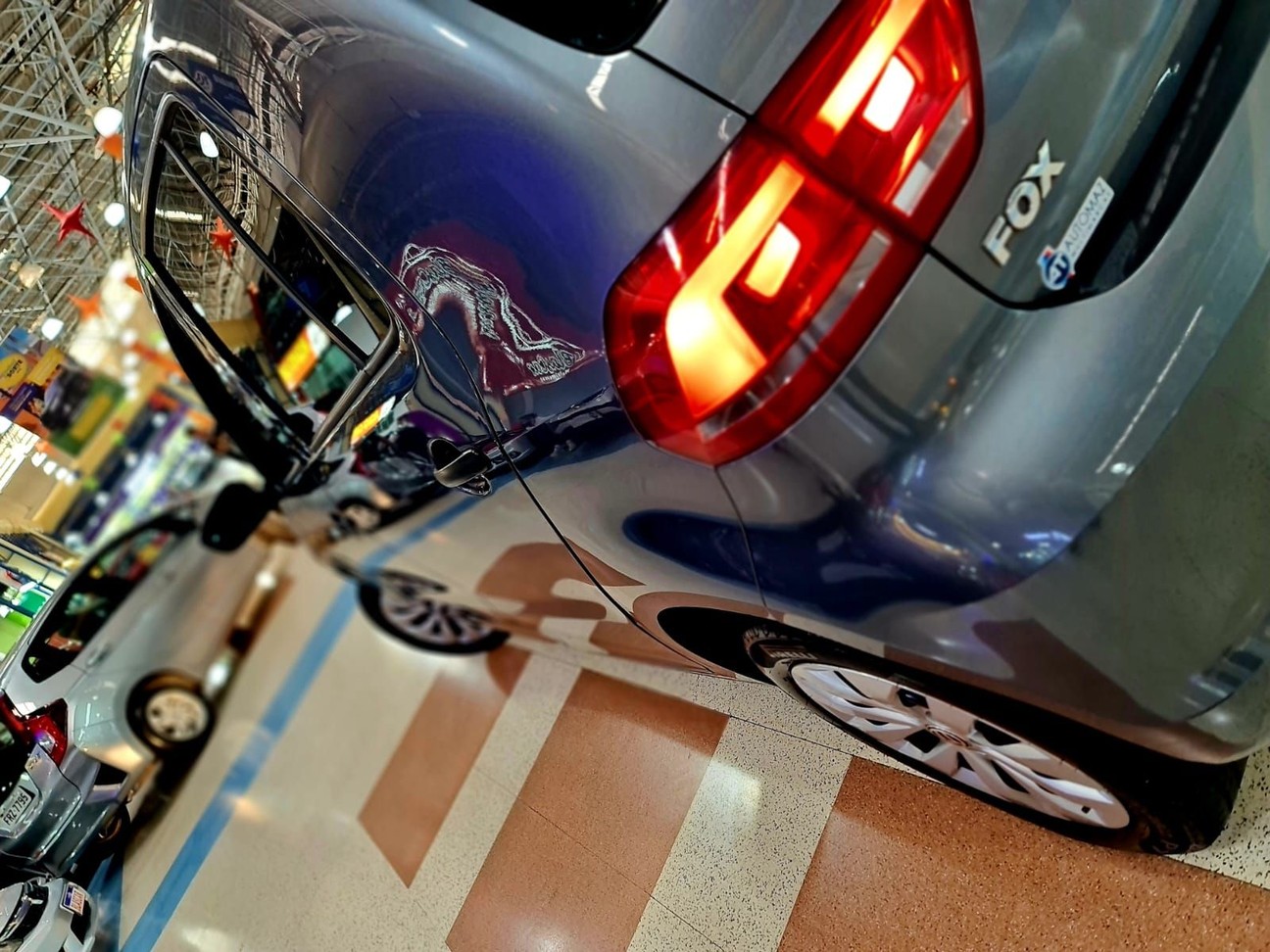 Car Image 11