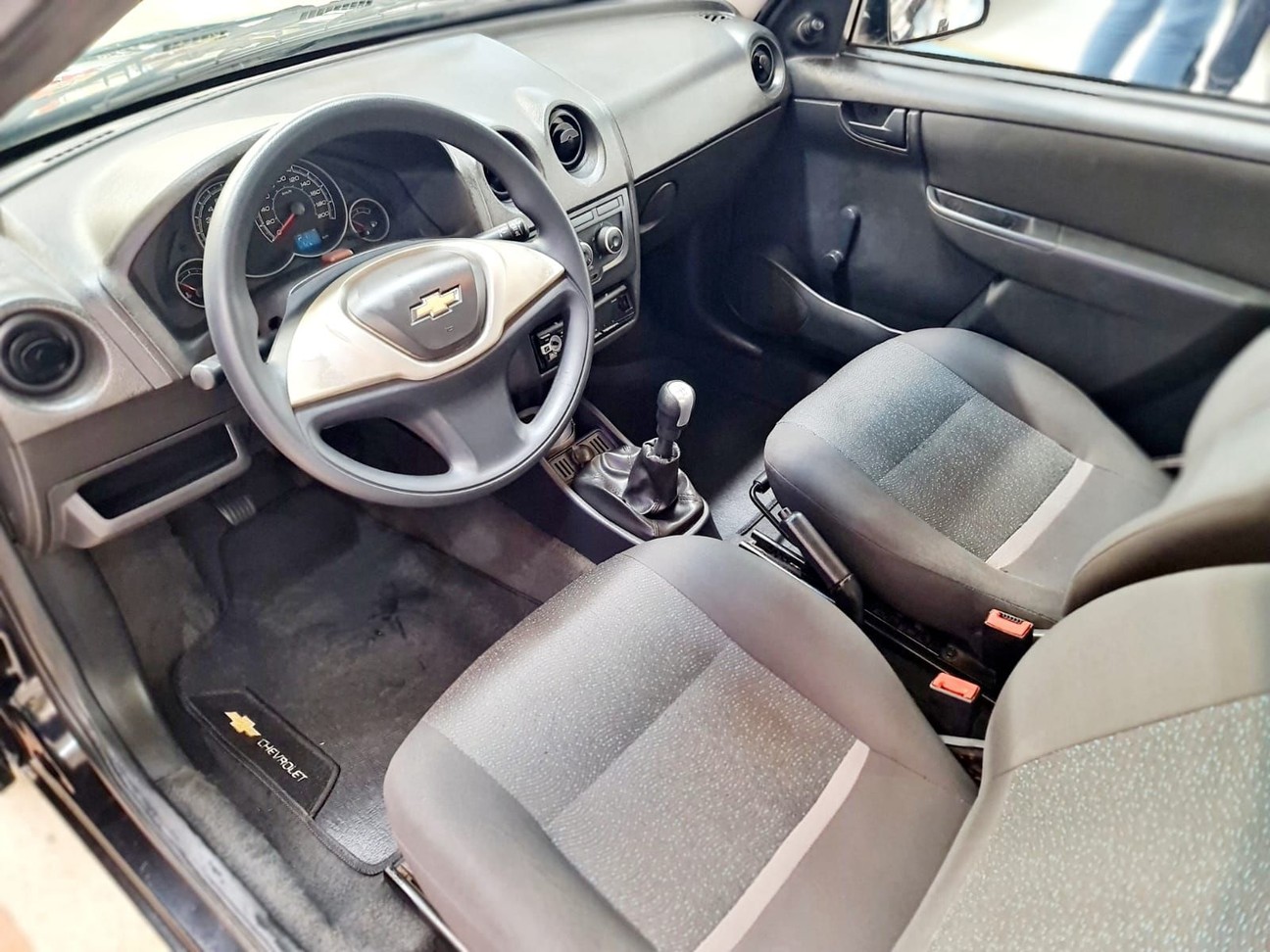 Car Image 24