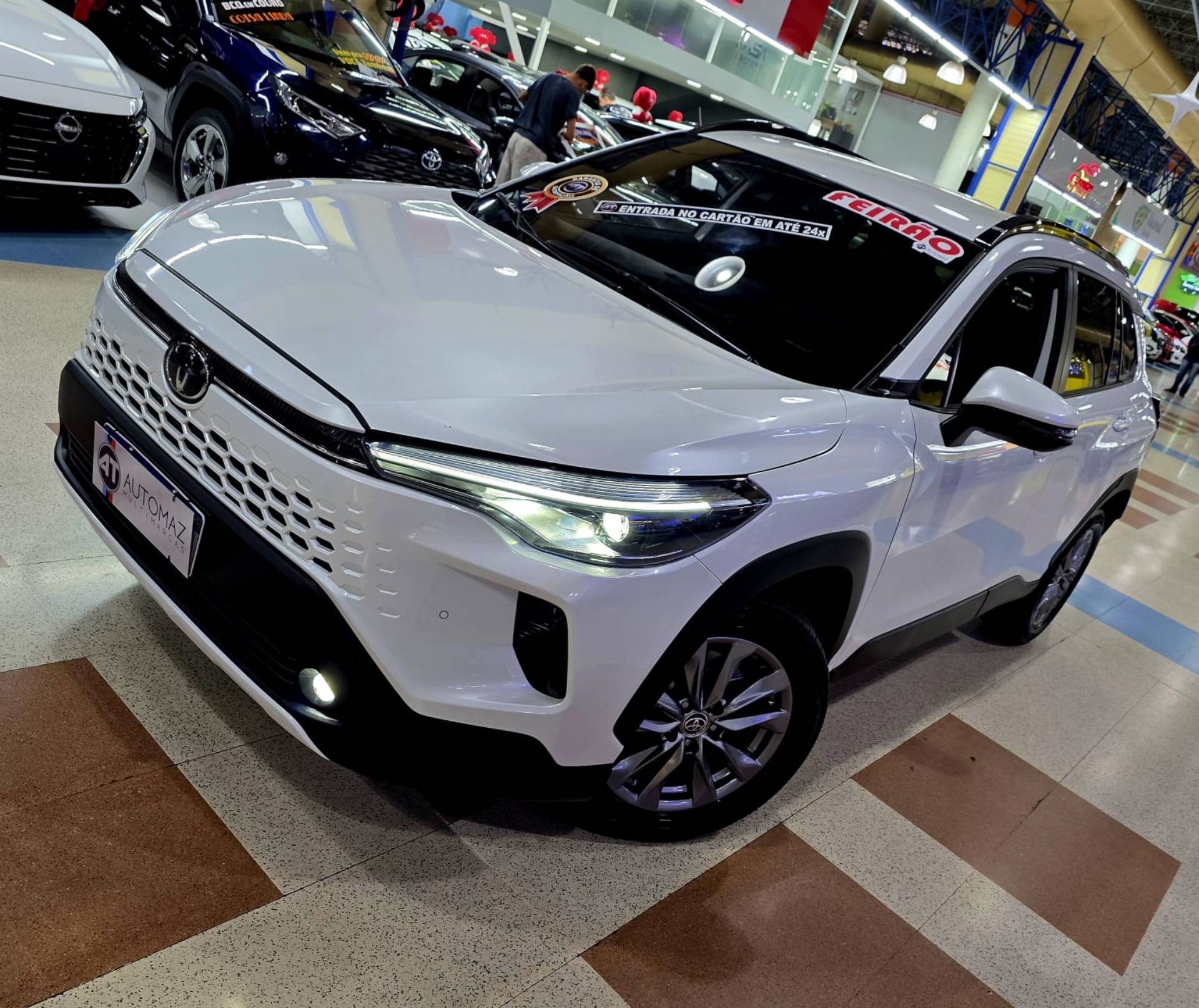 TOYOTA COROLLA CROSS