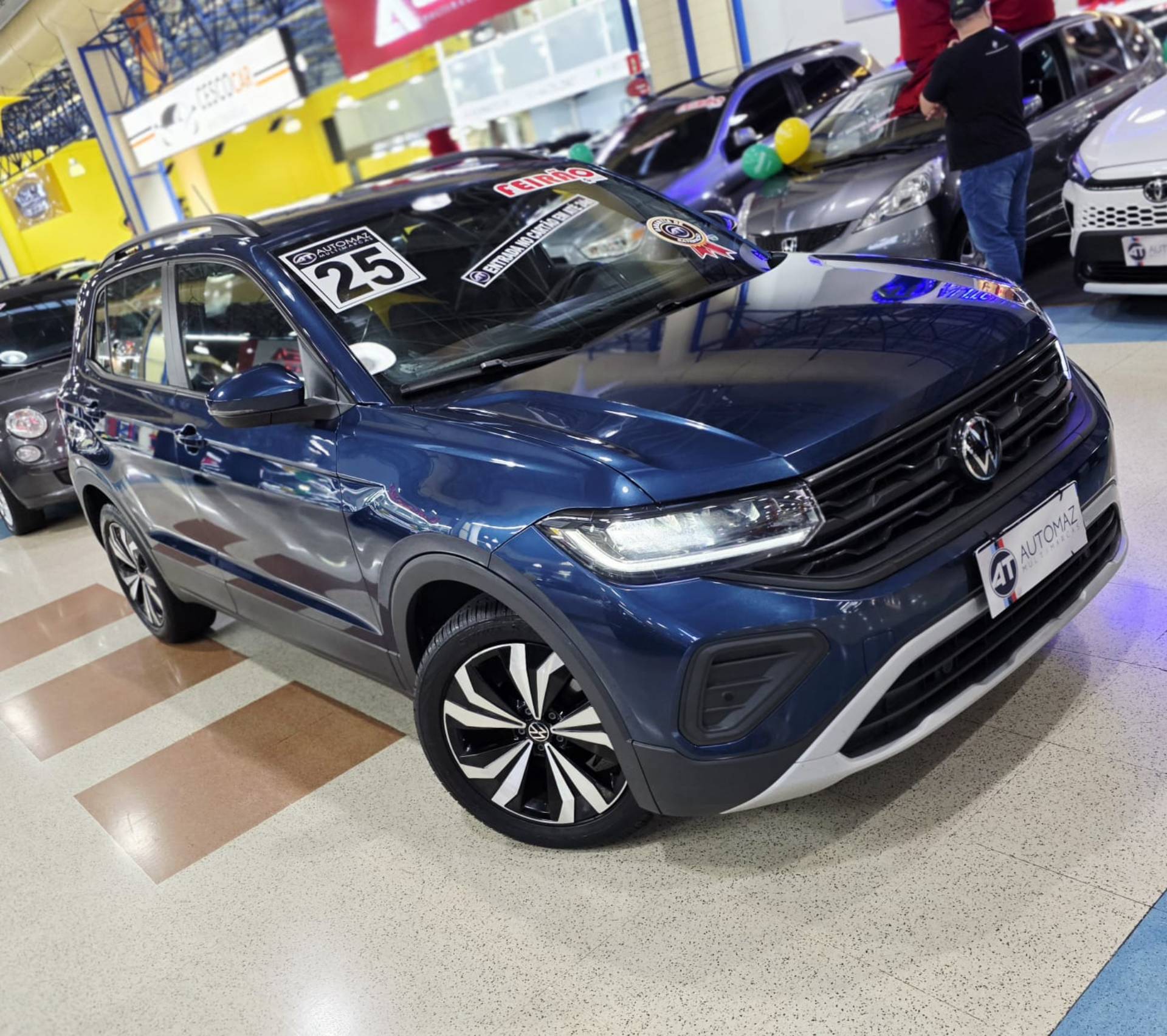 VOLKSWAGEN T-CROSS
