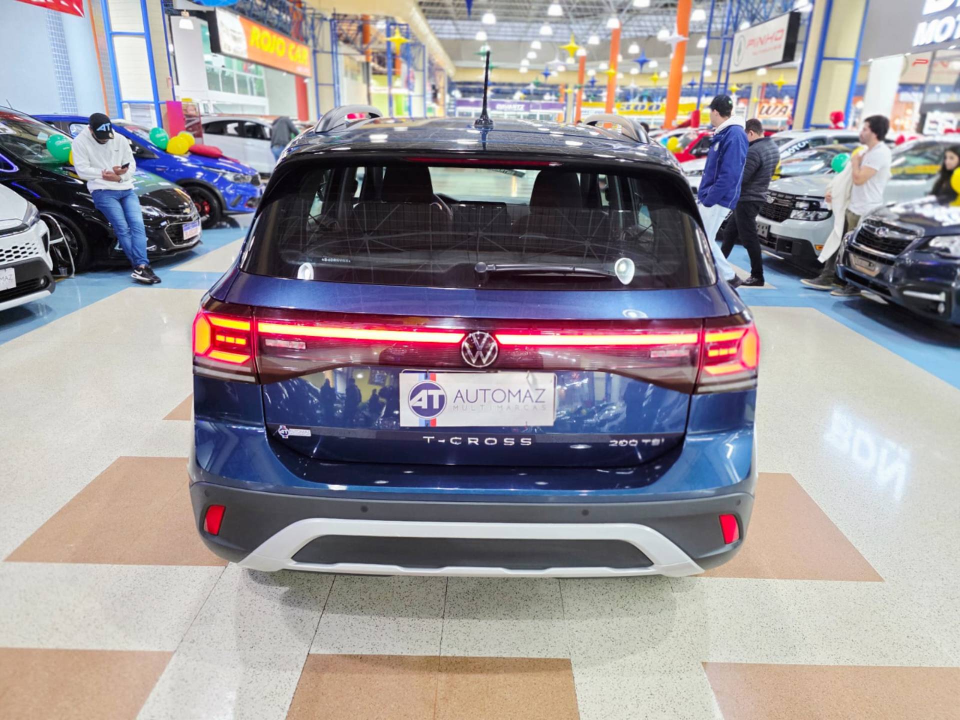 VOLKSWAGEN T-CROSS