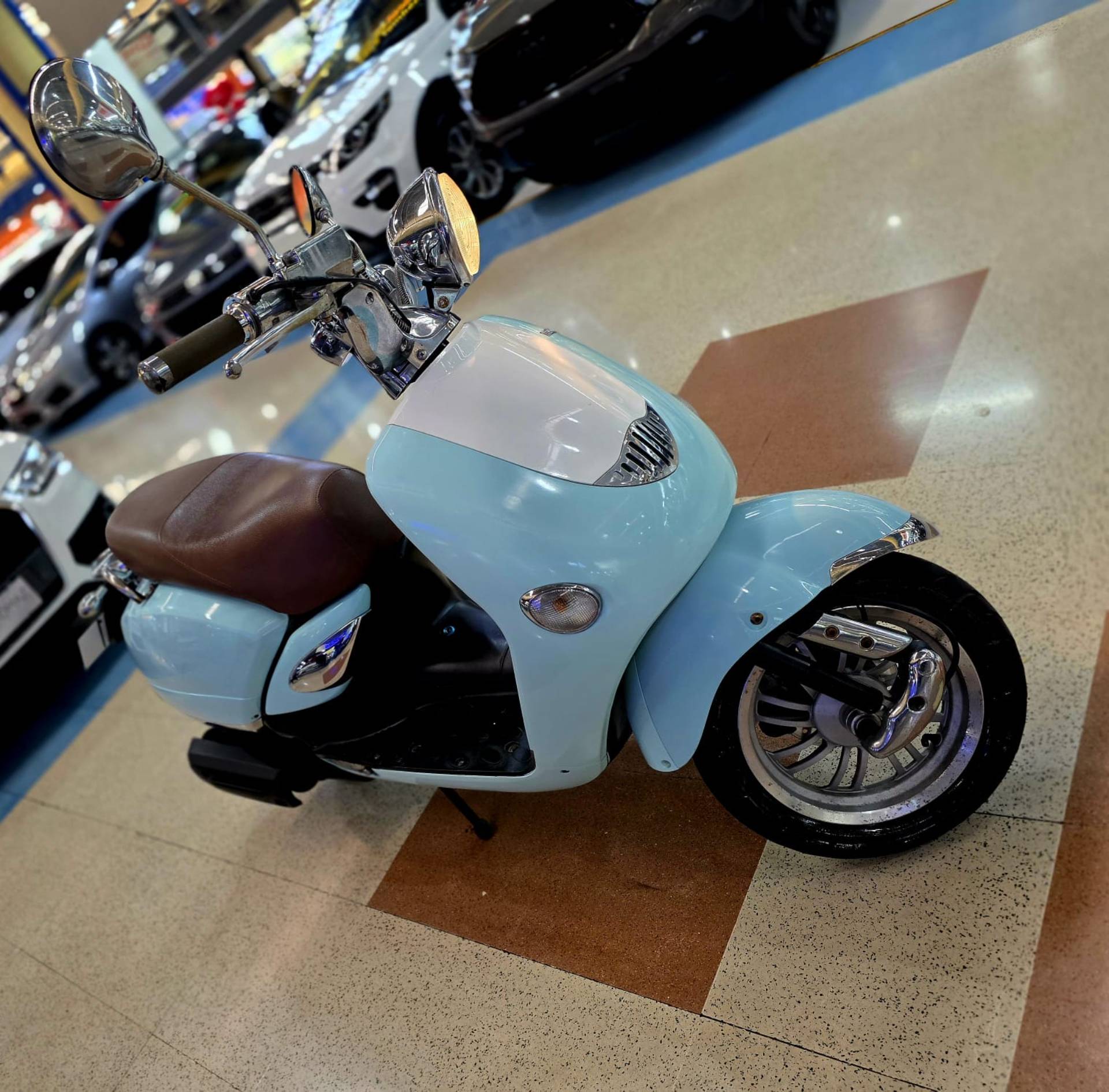 MOTORINO CUSTOM