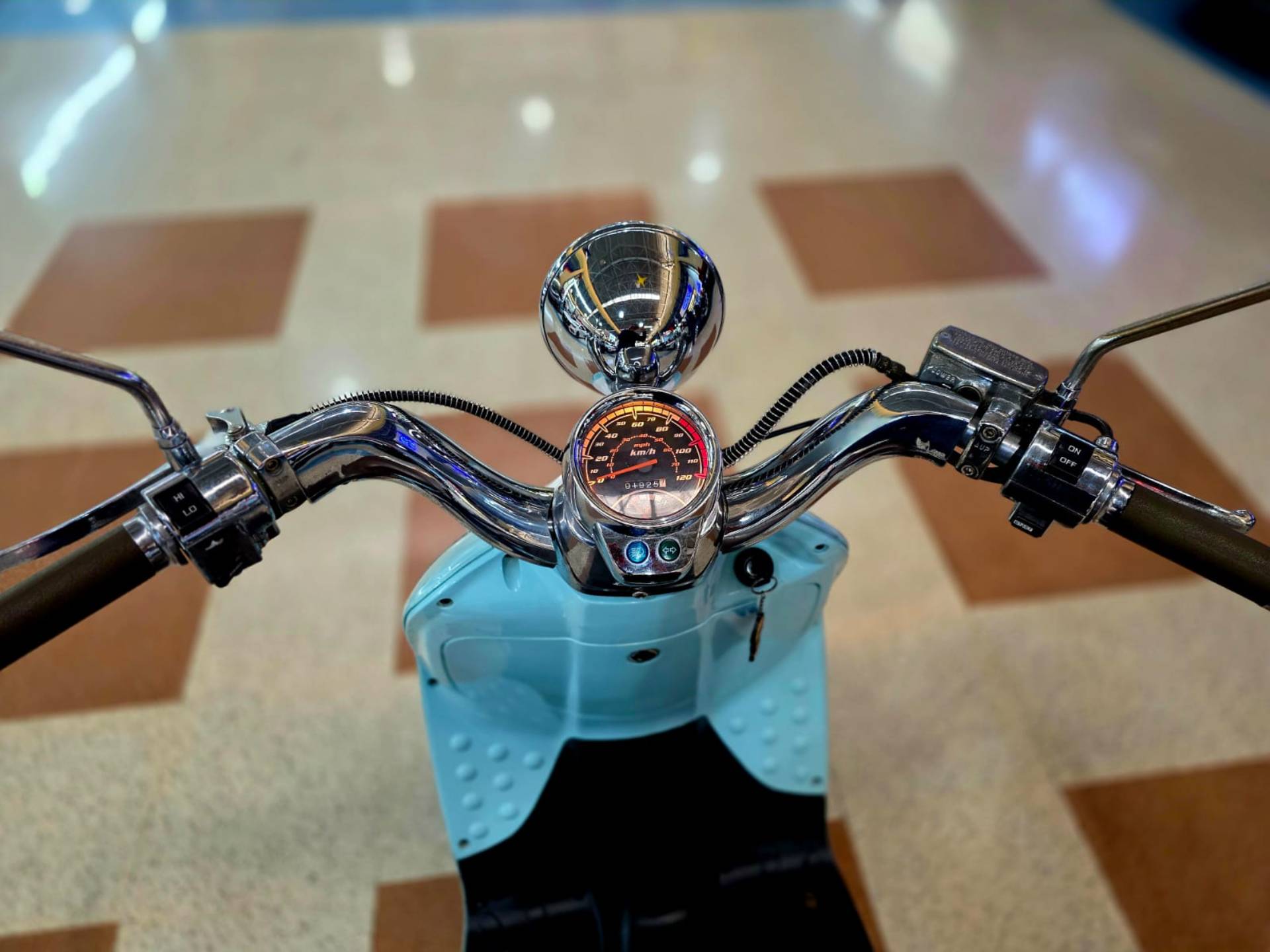 MOTORINO CUSTOM