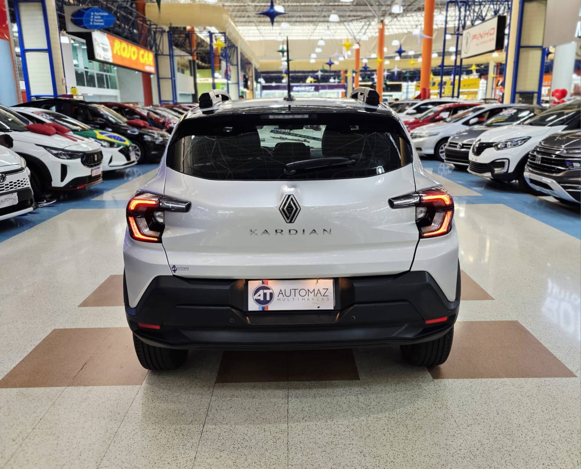 RENAULT JUVAQUATRE