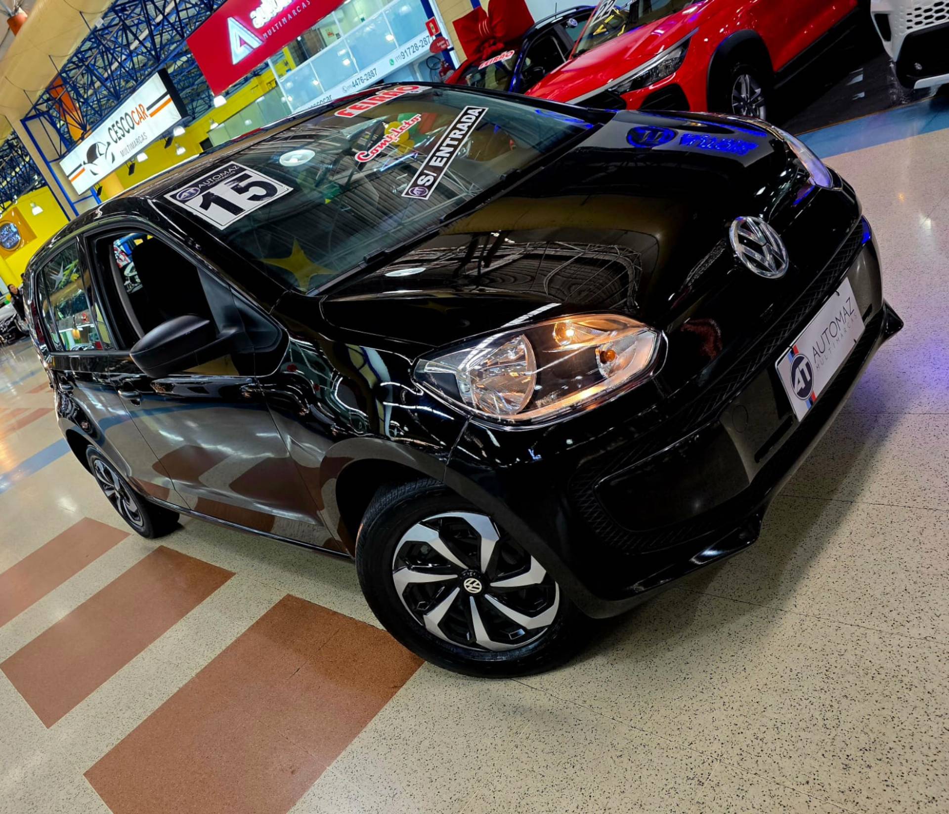 VOLKSWAGEN UP